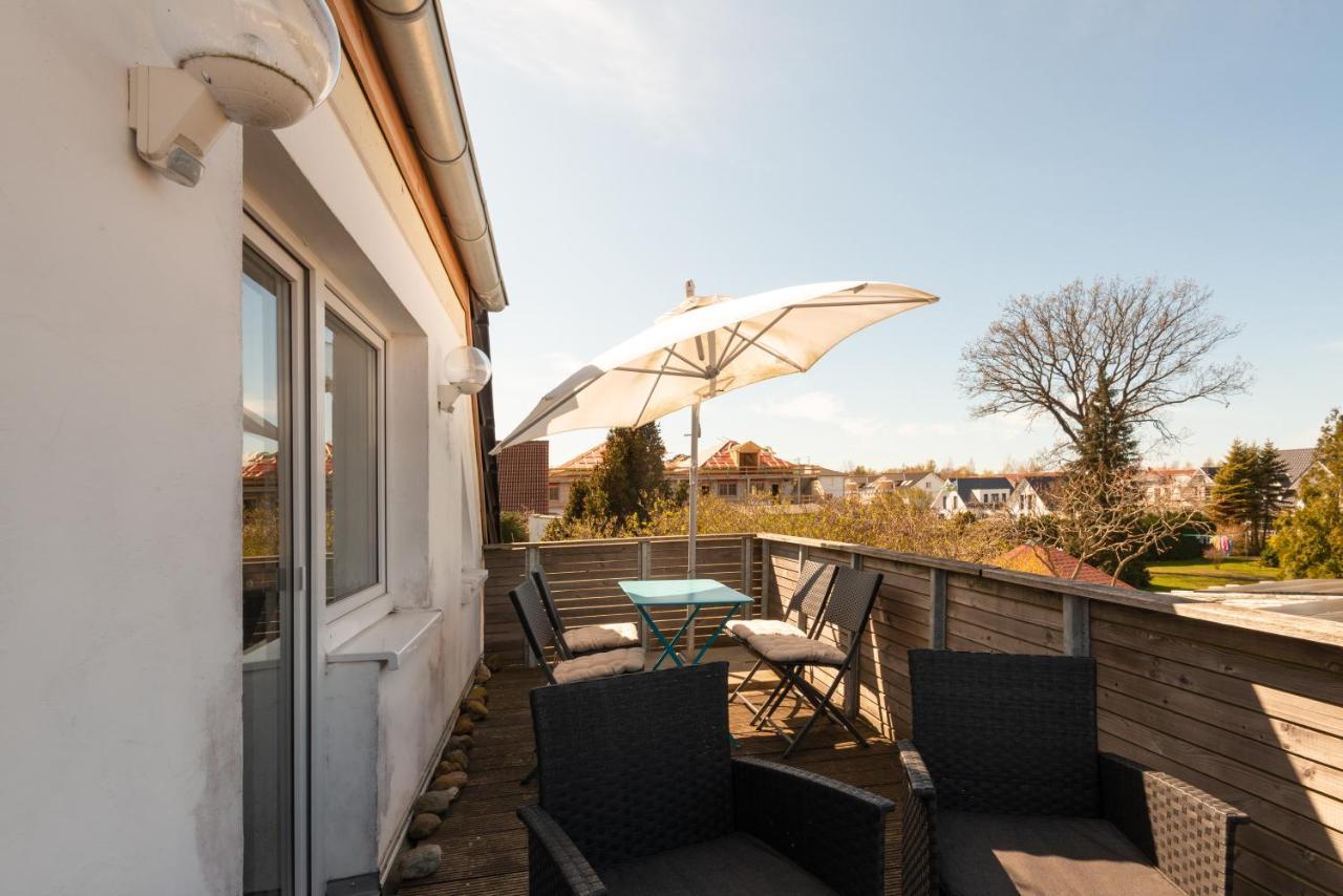 Ferienwohnung Brombeere Mit Grossem Garten Und Balkon Graal-Mueritz Exteriör bild