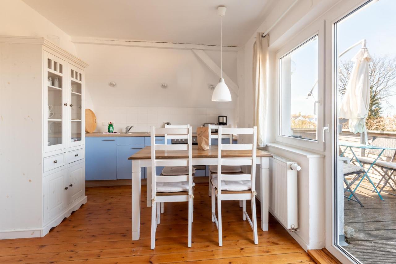 Ferienwohnung Brombeere Mit Grossem Garten Und Balkon Graal-Mueritz Exteriör bild